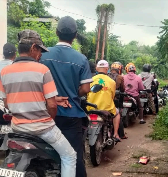 Antrian Pemotor