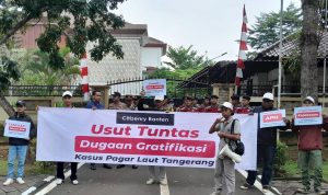 Usut Tuntas Kasus Pagar Laut Tangerang, Citizenry Banten Gelar Aksi Simpatik di BPN dan Kejari Tangerang