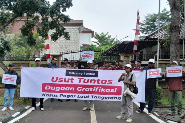 Usut Tuntas Kasus Pagar Laut Tangerang, Citizenry Banten Gelar Aksi Simpatik di BPN dan Kejari Tangerang Img 20250814 wa0078
