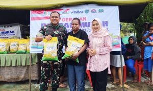 Kodim 1701/Jayapura Gelar Baksos Pasar Murah dan Penyaluran Sembako Gratis