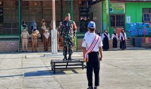 Danramil Sentani Jadi Pembina Upacara di SMKS YPKP Sentani, Tekankan Disiplin dan Cinta Tanah Air