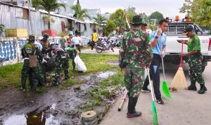 Bakti Teritorial Prima: Sambut HUT ke-80 TNI Babinsa Sentani Laksanakan Aksi Bersih Pasar Pharaa