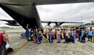 Dandim 1701/Jayapura Pimpin Keberangkatan 397 Pelajar Duta Papua Peserta KKRI ke Jakarta