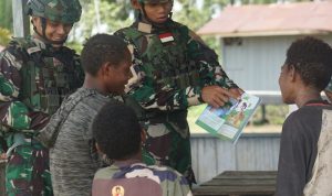 Membaca Bersama Anak-Anak, Tumbuhkan Literasi di Ujung Negeri