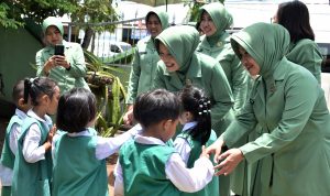 Ketua Persit KCK Daerah XXIV/Mandala Trikora Kunjungi TK Kartika, Posyandu Mimosa, dan Kantor Persit Kodim 1707/Merauke