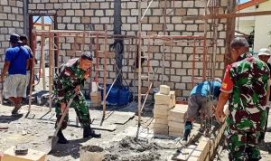 Bakti Teritorial Prima: Babinsa Sentani Gotong Royong Bersama Warga Wujudkan Dapur MBG di Sekolah IT Doyo Baru