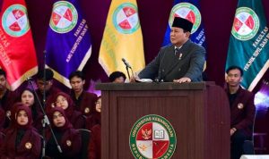 Prabowo Sentil Pihak Nyinyir Besar-besarkan Kasus Keracunan-Minta MBG Disetop