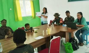 Tingkatkan Kesehatan Ibu dan Anak, Babinsa Airu Intensifkan Sosialisasi KB dan Stunting