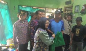 Wakil Bupati Intan Tinjau RTLH di Kresek, Tegaskan Komitmen Bangun Kesejahteraan Mulai dari Rumah
