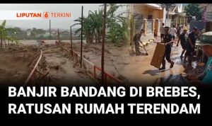 Diguyur Hujan Deras, Banjir Bandang Terjang Ratusan Rumah di Brebes