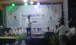 Camat Cibodas Bersama Lurah Hadiri Acara Isra Mi’raj di Kampung Panunggangan Barat
