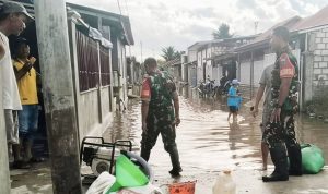 Hujan Deras Rendam Permukiman, Danramil Sentani Turun Pantau Lokasi