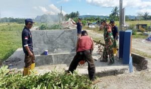Sambut Ramadhan, Koramil Muara Tami Bersama Komunitas RKKJ Aksi Bersih TPU