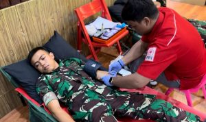 Yonif TP 809/NTM dan Persit KCK Ranting 2 Yonif TP 809 Gelar Donor Darah dalam Rangka HUT ke-80 Persit KCK Tahun 2026