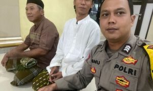 Bhabinkamtibmas Polsek Cikupa Laksanakan Subuh Keliling di Masjid Jami Nurul Yaqin