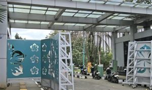 Gerbang Dipasang Baja 3 Meter, Pengamat Sebut Pemkot Tangsel Alergi Kritik