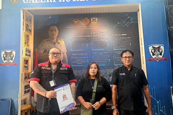 Motion photo 3158937788301786422