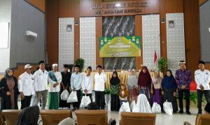 Pokja Wartawan Gunung Kaler-Kresek Kabupaten Tangerang Bagikan Santunan uang dan Sembako untuk 150 Yatim-Dhuafa