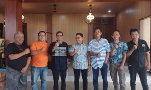Silaturahmi Idul Fitri, PWI Kota Tangerang Kunjungi Kediaman Walikota