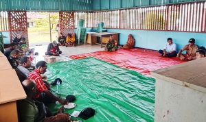Musyawarah Tanah Restan di Kampung Mandekman Berlangsung Aman, Babinsa Ajak Warga Jaga Kebersamaan