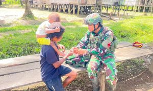 Kesehatan Tanpa Jarak, Satgas Pamtas RI-PNG Statis Yonif 753/AVT: Layani Kesehatan Masyarakat Kampung Sabi