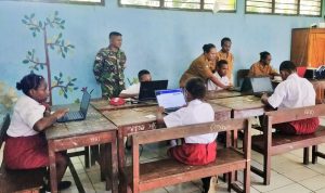Sukseskan Ujian TKA Gelombang Pertama, Babinsa Berikan Motivasi dan Rasa Aman