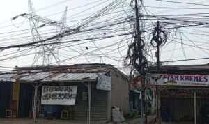 Ketua ALMAST Desak Pemkab Tangerang Segera Terbitkan Regulasi Soal Kabel Wifi Yang Semerawut