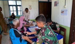 Prajurit Yonif TP 860/NSK Laksanakan Pendampingan Posyandu Lansia di Kampung Ruambak Jaya