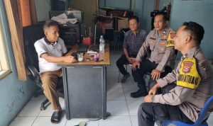 Bhabinkamtibmas Polsek Cikupa Sambang Bersama Kades Sukadamai Perkuat Sinergitas Kamtibmas
