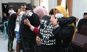 Polres Kebumen Amankan 20 Remaja Diduga Hendak Tawuran, Menangis dan Bersujud Minta Maaf kepada Orang Tua
