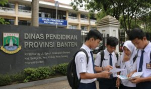 Hak Akses Pendidikan Dipertanyakan, Calon Siswa Gagal Daftar SMK Negeri Karena Telat Pra-SPMB