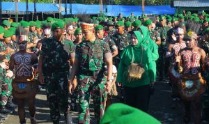 Danbrigif TP 82/WKB Tinjau Yonif TP 860/NSK, Aksi Bela Diri Prajurit hingga Ketahanan Pangan Curi Perhatian