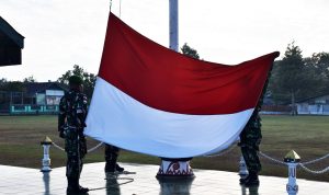 Letkol Inf Bayu Prabowo Teguhkan Disiplin dan Nasionalisme Melalui Upacara Bendera Mingguan