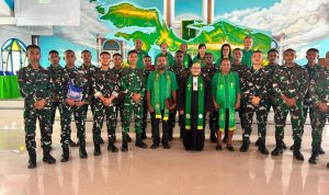 Prajurit Yonif TP 860/NSK Khusyuk Ikuti Ibadah Minggu di Gereja Katolik St. Paulus Batu Zaman, Perkuat Mental Rohani dan Kedekatan dengan Masyarakat