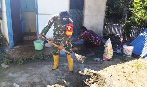 Gotong Royong TNI, Mahasiswa dan Warga, Rehabilitasi Gereja Serta Pembangunan MCK di Serapu