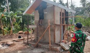 Bangunan MCK Mulai Berdiri, Warga Wanam Sampaikan Terima Kasih Kepada Satgas TMMD