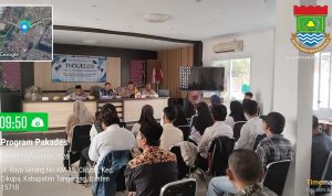 15 Warga Desa Cikupa Resmi Terima Ijazah Paket C Setara SMA Melalui Program PAKADES