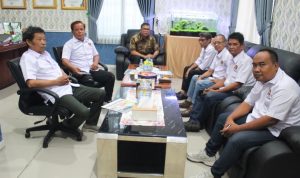 PWI Kota Tangerang Serahkan SK ke Kesbangpol, Wawan Fauzi : Pemerintah Harus Hadir Ditengah Masyarakat, Tidak Selalu Terlihat, Tapi Harus Terasa Dampaknya