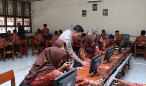 Polres Kebumen Bekali Pelajar SMKN 2 Kebumen agar Kritis Memilah Informasi Digital
