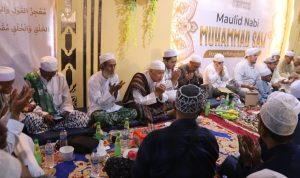 Maulid Nabi di Ponpes Miftahul Huda Annidzom, Ribuan Jamaah dan Puluhan Habaib Serukan Keteladanan Rasulullah