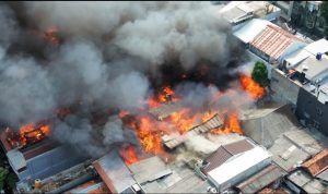 Kebakaran Kebon Kelapa Gambir, 114 Rumah Terdampak dan 880 Warga Terimbas