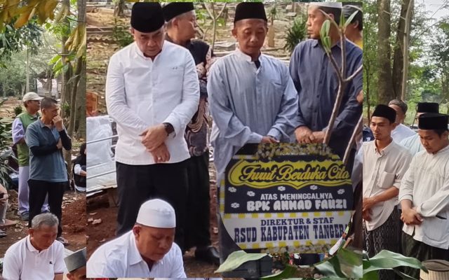 Suasana Duka selimuti saat Keluarga Sekda Kabupaten Tangerang antar Adinda Ahmad Fauzi ke tempat peristirahatan terakhir