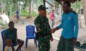 Pererat Silaturahmi, Personel Satgas TMMD ke-129 Serap Aspirasi Warga Kampung Wanam