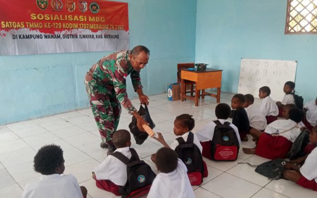 Satgas TMMD ke-129, Sosialisasikan Program MBG di SD YPPK St. Pontianus Ngond We Wanam