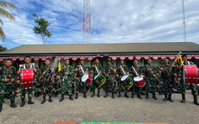 Pengarahan Danyonif kepada Prajurit Kebanggaan Yonif TP 804/DBAY