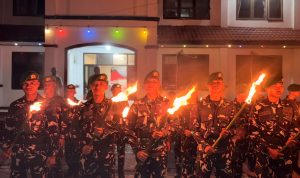 Malam Taptu dan Pawai Obor di Waropen, Nyala Perjuangan Sambut HUT ke-81 RI