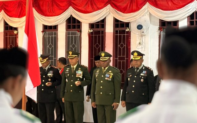 Bupati Waropen Kukuhkan 40 Paskibraka 2026, Pesan Jaga Amanah dan Bawa Semangat Kemerdekaan