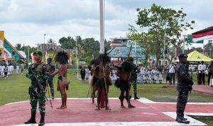 Upacara HUT ke-81 RI di Waropen Berlangsung Khidmat, Sinergi TNI-Polri dan Pemda Terjaga