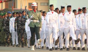Yonif TP 804/DBAY Turut Sukseskan Upacara HUT ke-81 Kemerdekaan RI di Papua Tengah