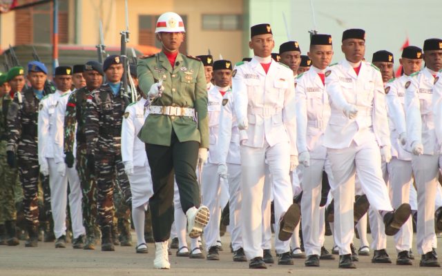 Yonif TP 804/DBAY Turut Sukseskan Upacara HUT ke-81 Kemerdekaan RI di Papua Tengah